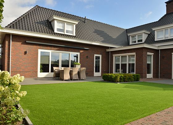 g03615 and g03572   artificialgrass   valour plus   560 x 406   web image 3   garden 2