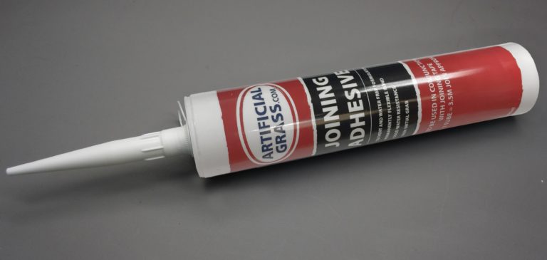 glue min 1 768x365